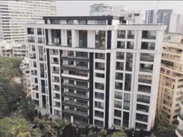 Resale | 5 BHK + Servant Room 4360 Sq.Ft. Apartment in Ashar The Legend