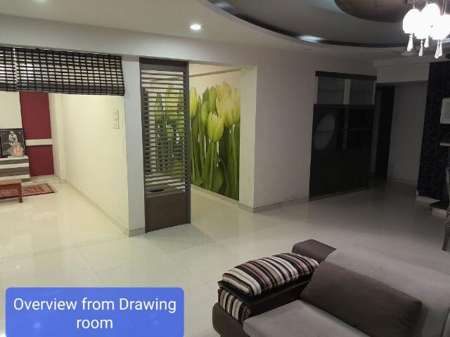 Resale | 5 BHK + Study Room 3600 Sq.Ft. Independent House in Dhruva CHS