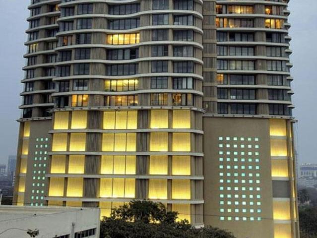 Resale | 5 BHK + Study Room,Extra Room 4000 Sq.Ft. Apartment in Kalpataru Horizon
