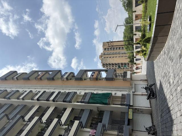 Resale | 5 BHK + Study Room,Store Room 2532 Sq.Ft. Apartment in Vrindavan Yojna