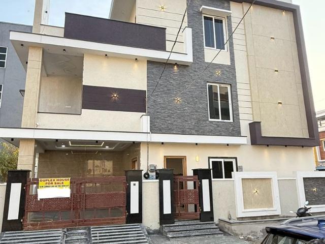 Resale | 5 BHK + Pooja Room 4000 Sq.Ft. Villa in Yapral