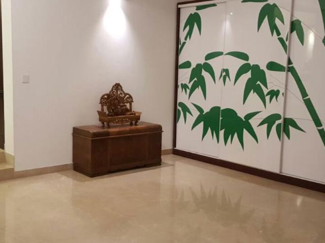 Resale | 5 BHK + Pooja Room 5244 Sq.Ft. Villa in RMZ Sawaan
