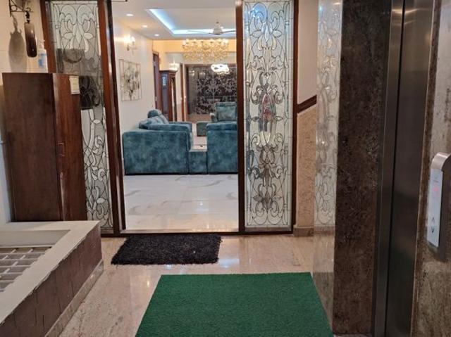 Resale | 5 BHK + Pooja Room 8500 Sq.Ft. Penthouse in Harmony Oyster