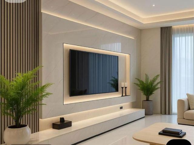 Resale | 5 BHK + Pooja Room 162 Sq.Mt. Independent House in Sector 26