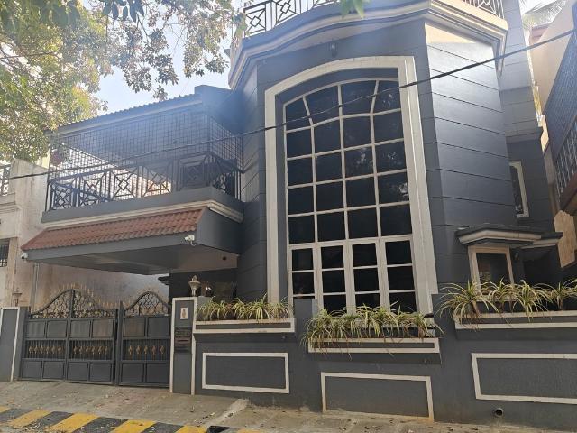 Resale | 5 BHK + Pooja Room 1750 Sq.Ft. Independent House in Krishna Nagar