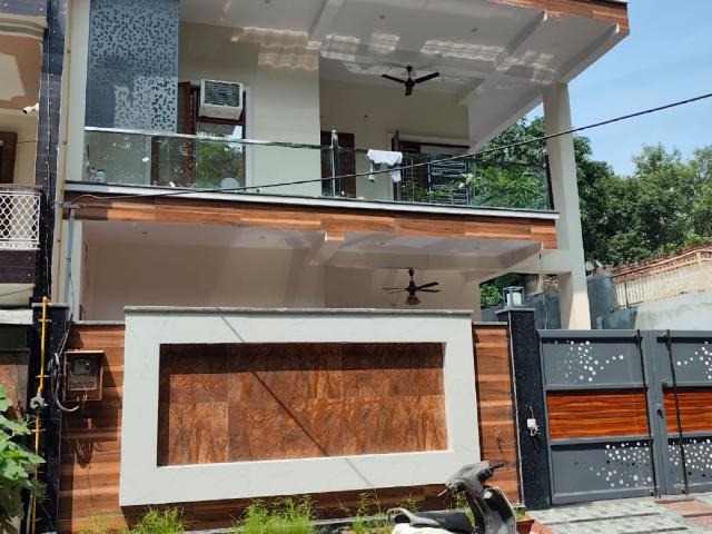 Resale | 5 BHK + Pooja Room 270 Sq.Yd. Villa in F Block Shastri Nagar