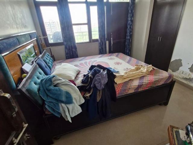 Resale | 5 BHK + Pooja Room 3000 Sq.Ft. Apartment in Hamdam Apartment