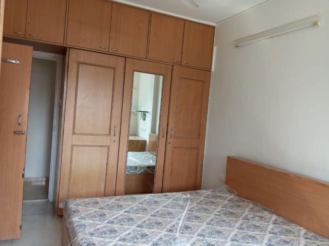 Resale | 5 BHK + Pooja Room,Servant Room 2200 Sq.Ft. Apartment in Cuffe Parade