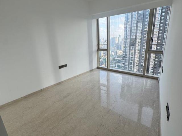 Resale | 5 BHK + Pooja Room,Servant Room 3417 Sq.Ft. Apartment in Lodha The Park