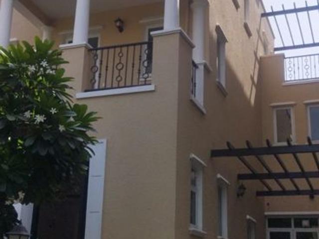Resale | 5 BHK + Pooja Room,Servant Room,Basement 6520 Sq.Ft. Villa in Emaar Marbella