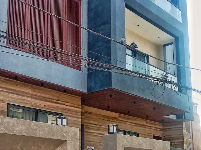 Resale | 5 BHK + Pooja Room,Servant Room,Extra Room 9000 Sq.Ft. Independent House in Vaishali Nagar