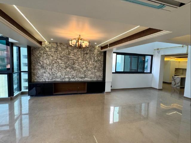 Resale | 5 BHK + Pooja Room,Servant Room,Study Room 5200 Sq.Ft. Apartment in Azeagaia Botanica