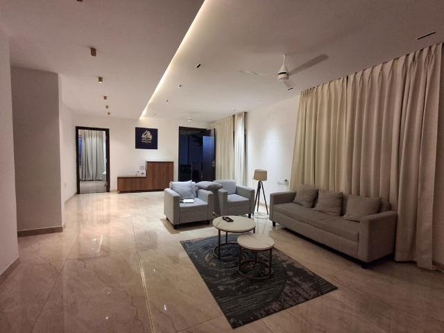 Resale | 5 BHK + Pooja Room,Servant Room,Study Room 7000 Sq.Ft. Villa in Northstar Allura