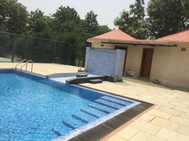 Resale | 5 BHK + Pooja Room,Servant Room,Study Room 7650 Sq.Ft. Villa in Vipul Tatvam Villas
