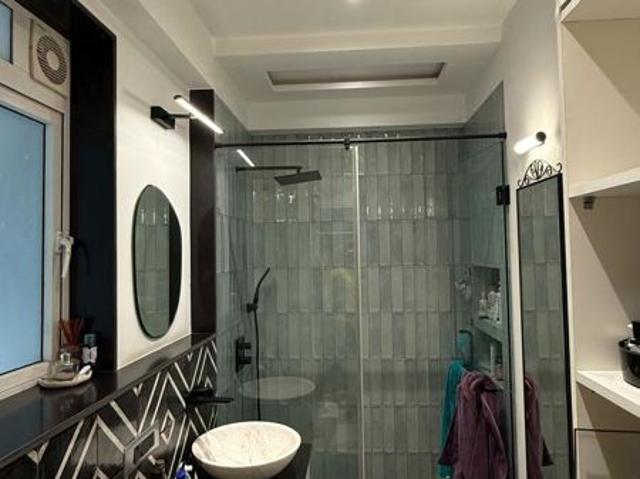 Resale | 5 BHK + Pooja Room,Servant Room,Study Room 3912 Sq.Ft. Apartment in Rustomjee Ocean Vista