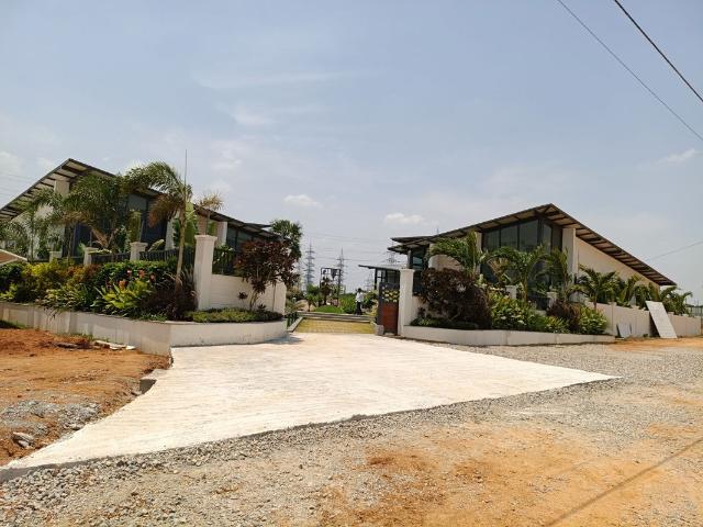 Resale | 5 BHK + Pooja Room,Servant Room,Study Room,Extra Room,Basement,Store Room 10890 Sq.Ft. Villa in Tukkuguda