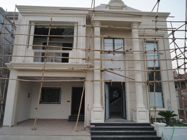 Resale | 5 BHK + Pooja Room,Servant Room,Study Room,Extra Room 4500 Sq.Ft. Villa in Matiyari