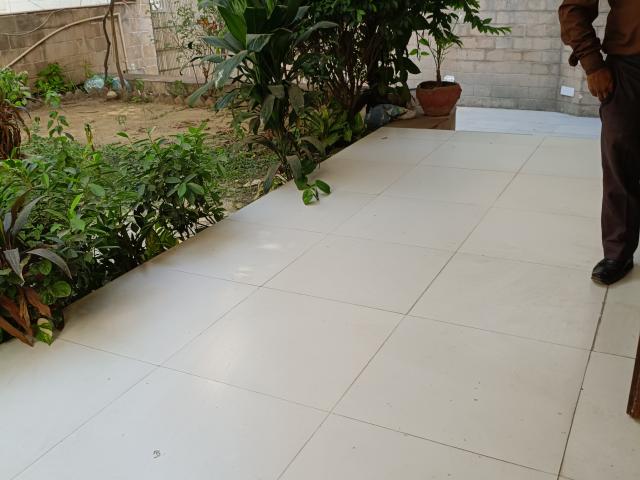 Resale | 5 BHK + Pooja Room,Servant Room,Study Room,Extra Room 500 Sq.Yd. Independent House in Mishra Property