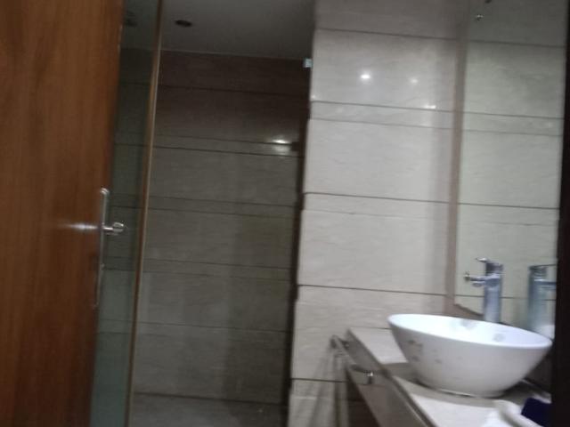 Resale | 5 BHK + Pooja Room,Servant Room,Study Room,Extra Room 506 Sq.Yd. Independent House in New Friends Colony