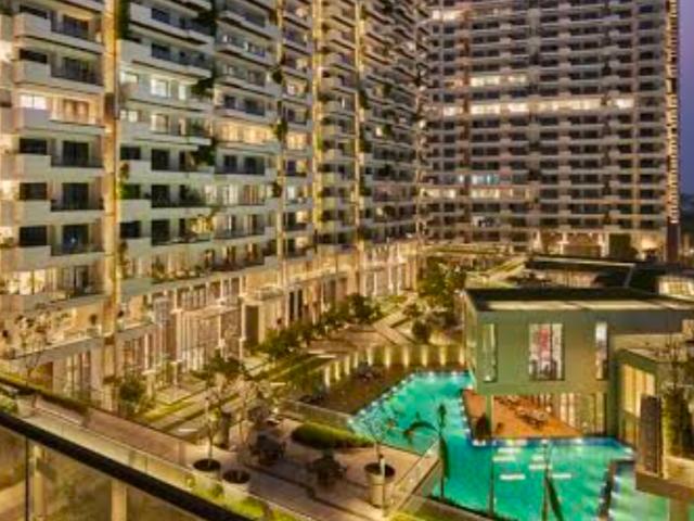 Resale | 5 BHK + Pooja Room,Servant Room,Study Room,Extra Room 6570 Sq.Ft. Apartment in ABA County 107
