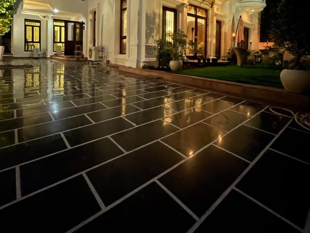 Resale | 5 BHK + Pooja Room,Servant Room,Study Room,Extra Room 6000 Sq.Ft. Villa in Eros Rosewood City