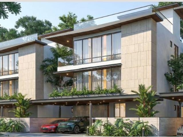 Resale | 5 BHK + Pooja Room,Servant Room,Study Room,Extra Room 6000 Sq.Ft. Villa in Tukkuguda