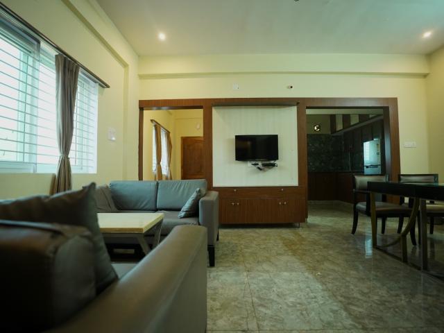 Resale | 5 BHK + Pooja Room,Servant Room,Study Room,Extra Room 7480 Sq.Ft. Penthouse in Sector 113