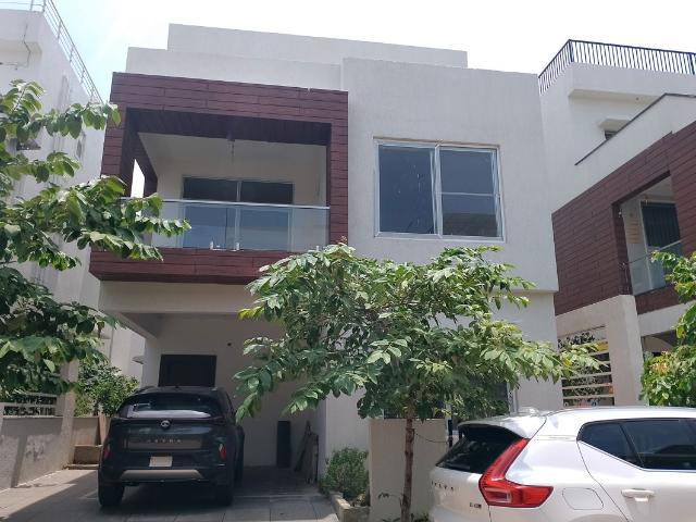 Resale | 5 BHK + Pooja Room,Servant Room,Study Room,Store Room 3416 Sq.Ft. Villa in Pruthvi Adithya Belmont Greene