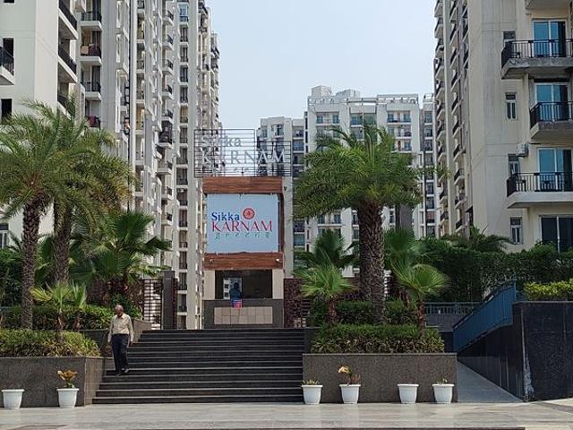 Resale | 5 BHK + Pooja Room,Servant Room,Study Room,Store Room 3298 Sq.Ft. Penthouse in Sikka Karnam Greens