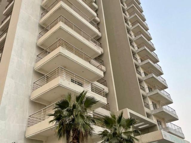 Resale | 5 BHK + Pooja Room,Servant Room,Study Room,Store Room 6500 Sq.Ft. Villa in Assotech Blith