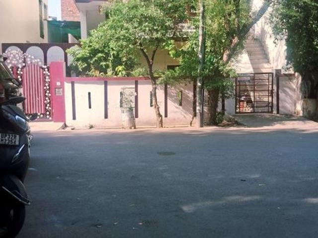 Resale | 5 BHK + Pooja Room,Study Room,Extra Room,Store Room 2500 Sq.Ft. Independent House in Maulviganj