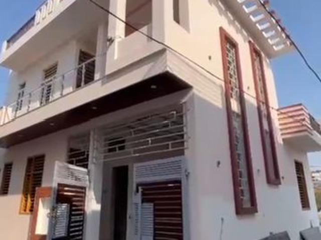 Resale | 5 BHK + Pooja Room,Study Room 1650 Sq.Ft. Independent House in Para