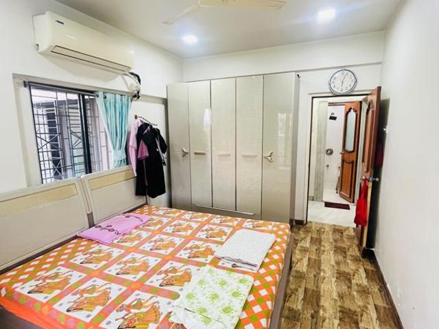 Resale | 5 BHK + Prayer Room 2008 Sq.Ft. Apartment in Kumar Parc Residences