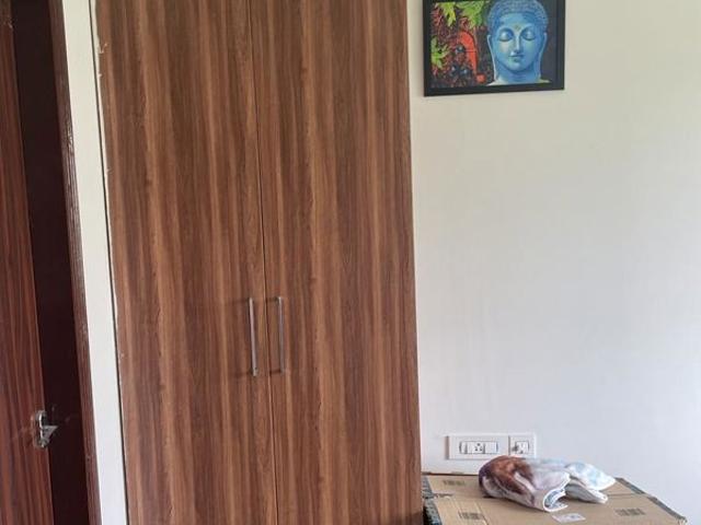 Resale | 5 BHK + Prayer Room,Servant Room,Study Room 160 Sq.Yd. Villa in Chittaranjan Park
