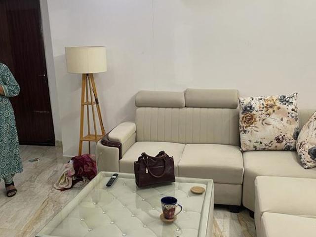 Resale | 5 BHK + Prayer Room,Servant Room,Study Room 500 Sq.Yd. Villa in Greater Kailash I