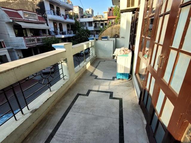 Resale | 5 BHK + Prayer Room,Servant Room,Study Room,Extra Room,Store Room 162 Sq.Ft. Villa in Sector 55
