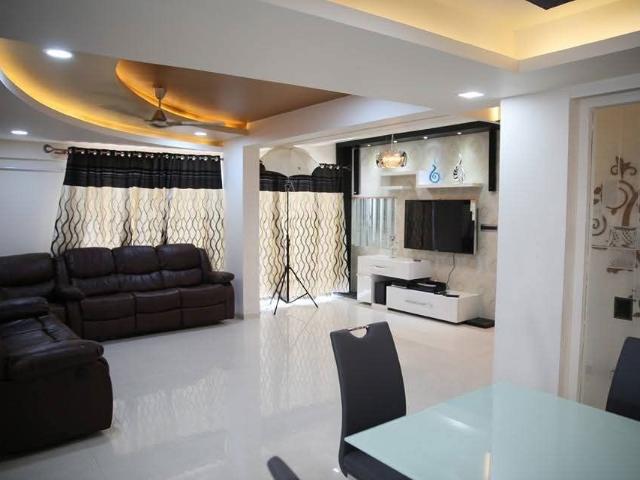 Resale | 5 BHK + Prayer Room,Servant Room 3214 Sq.Ft. Penthouse in Alpine Eco