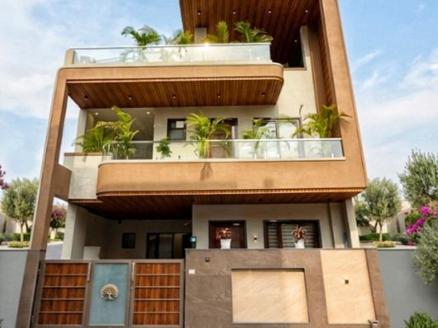 Resale | 5 BHK + Prayer Room,Study Room,Extra Room,Store Room 173 Sq.Yd. Independent House in Manyawas