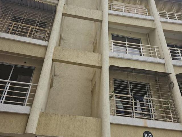 Resale | 600 Sq.Ft. Apartment in Taloja