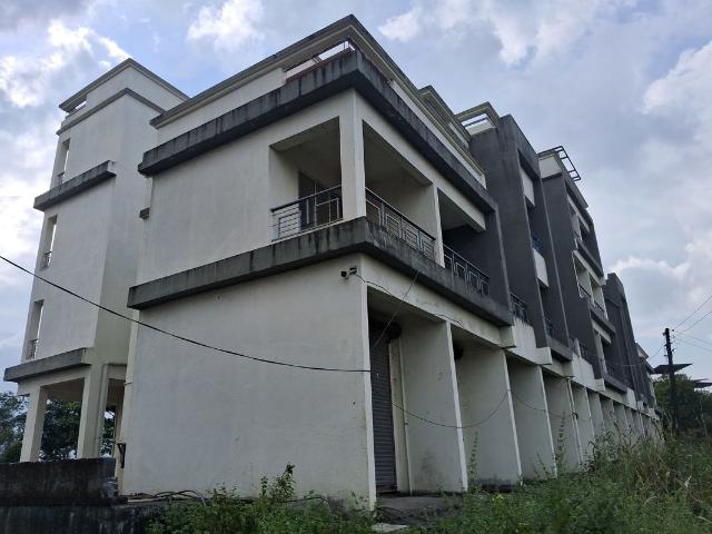 Resale | 650 Sq.Ft. Apartment in Neral