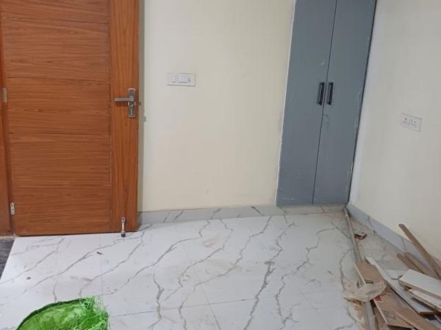 Resale | 6+ BHK + 100 Sq.Yd. Independent House in Surya Vihar
