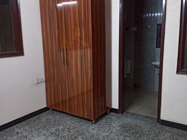 Resale | 6+ BHK 112 Sq.Mt. Independent House in Sector 48