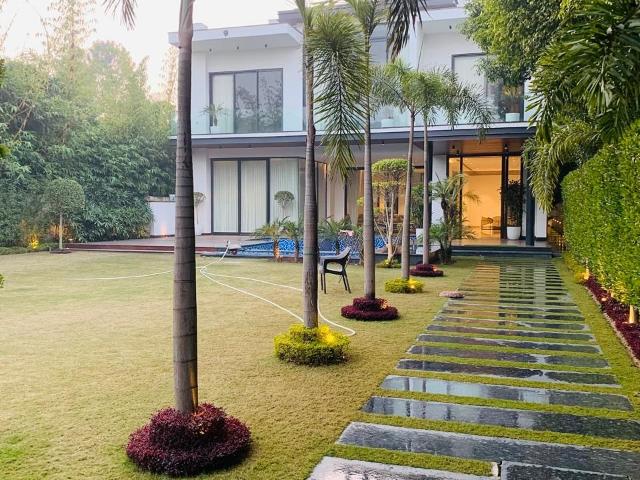 Resale | 6+ BHK 1500 Sq.Yd. Villa in Civil Lines