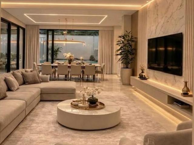 Resale | 6+ BHK 150 Sq.Yd. Villa in Janakpuri