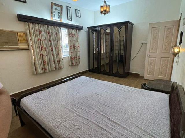 Resale | 6+ BHK + 1650 Sq.Ft. Apartment in Indiabulls Blu