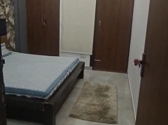 Resale | 6+ BHK + 162 Sq.Mt. Independent House in Sector 31