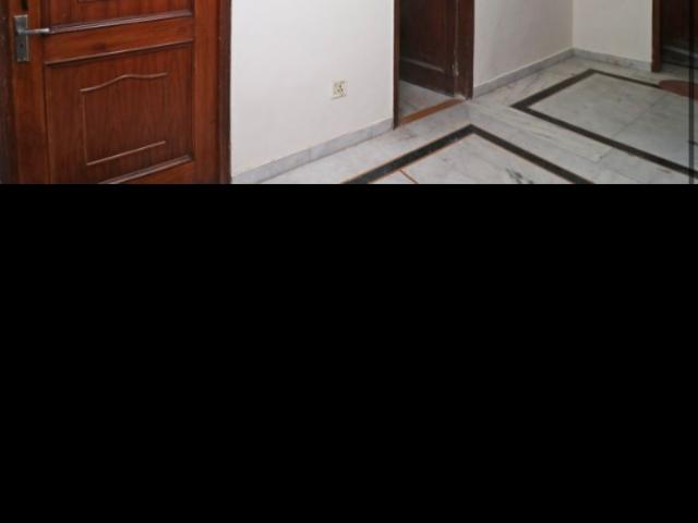 Resale | 6 BHK 1800 Sq.Ft. Villa in RWA Apartments Sector 50