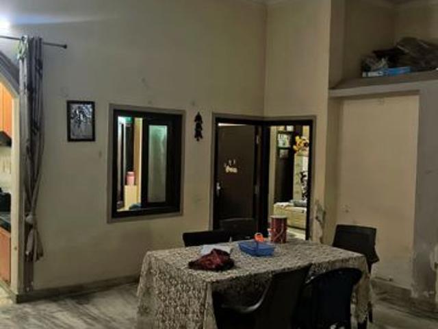 Resale | 6+ BHK 180 Sq.Ft. Villa in RWA Apartments Sector 41