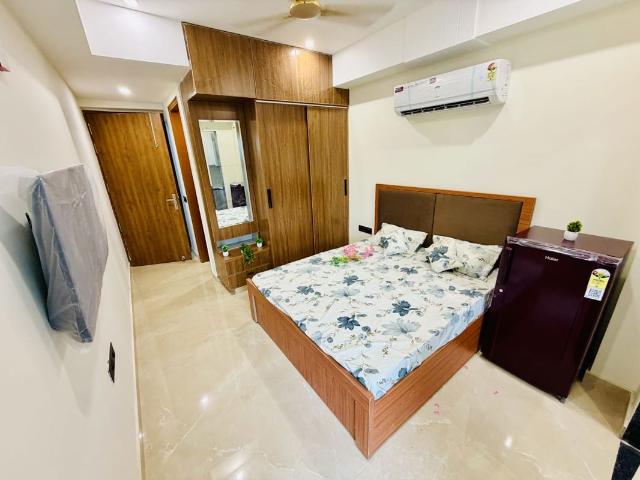 Resale | 6+ BHK 200 Sq.Yd. Independent House in Ashok Vihar