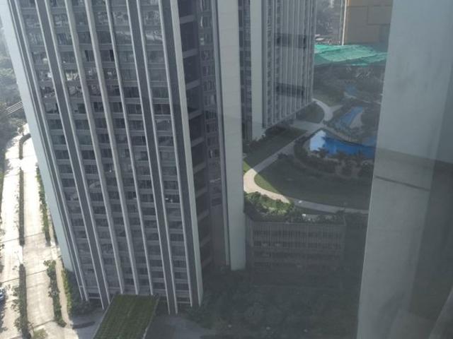 Resale | 6 BHK 2264 Sq.Ft. Apartment in Oberoi Sky City